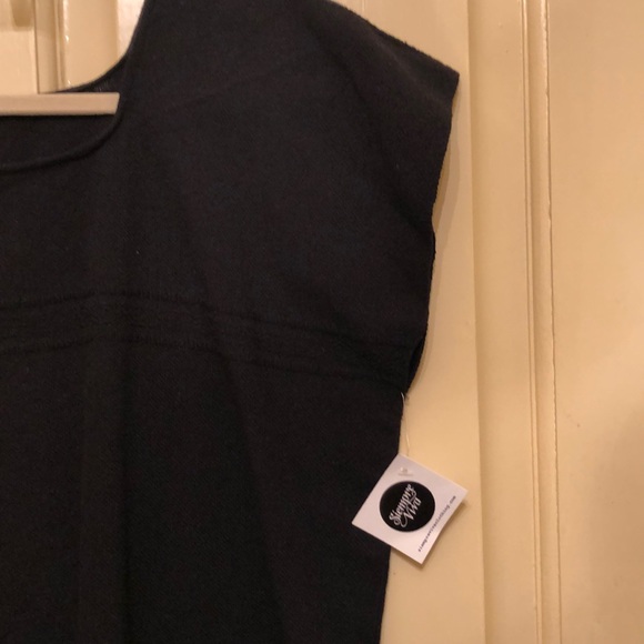 Cute black dress - Picture 3 of 5